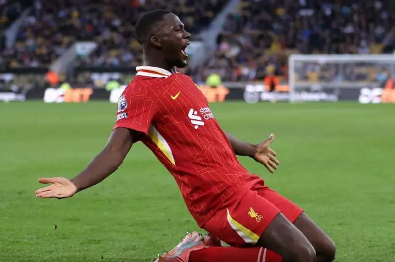 ليفربول يرفض عرض ريال مدريد: كوناتي غير قابل للبيع بسعر استثنائي