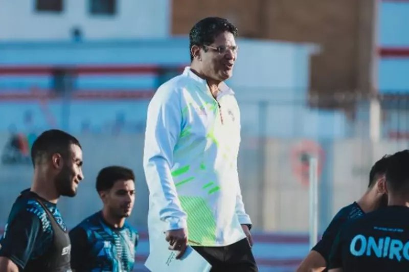 أيمن الرمادي: أركز على دراسة العروض المتاحة ولا أنتظر قرار إدارة الزمالك