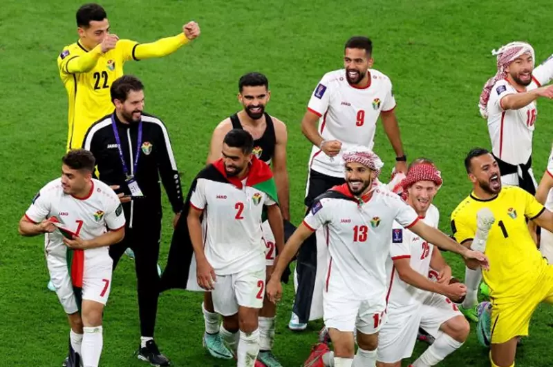 الأردن يحقق إنجازًا تاريخيًا بالتأهل إلى كأس العالم للمرة الأولى