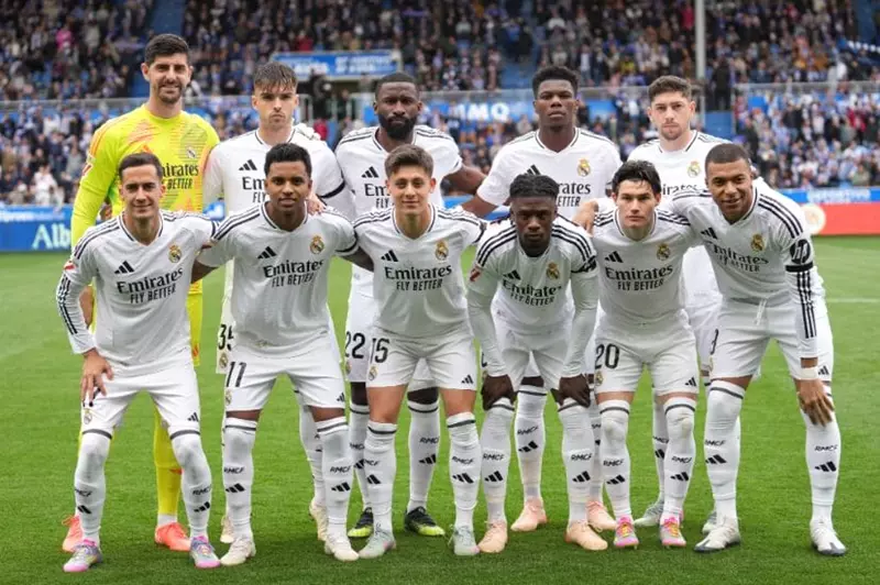 ريال مدريد يتخذ خطوة جريئة: تحديد اسمين في قائمة النجوم المعرضين للبيع